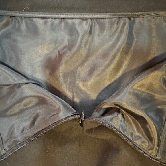 Anne Klein Classic Fit Black Skirt - Sz 6 - Picture 7 of 12